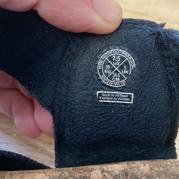 Keen Strappy Cork Sandals - Picture 4 of 5